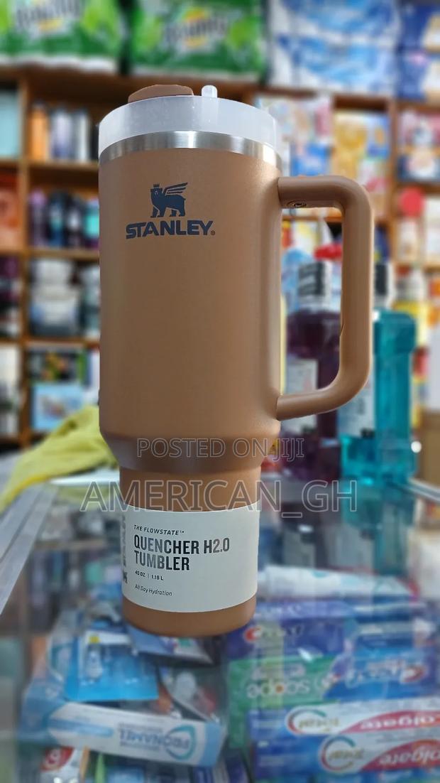 Original Stanley Tumbler, 40oz · Photo 1