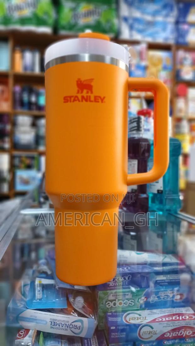 Original Stanley Tumbler, 40oz · Photo 3