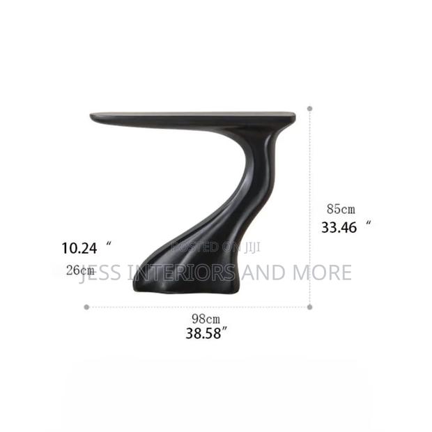 Console Table (Unique Curved Shape) · Photo 4
