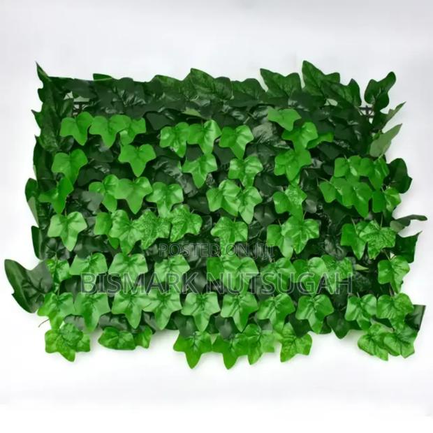 Artificial Wall Hanging Green Grass · Photo 6