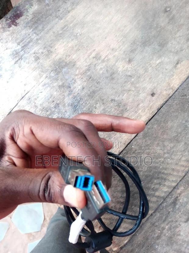 Usb 3.0 Type a Male to Type B Male Cable · Photo 7