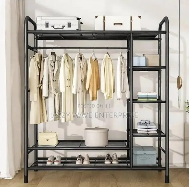 Clothes Hanger · Photo 1