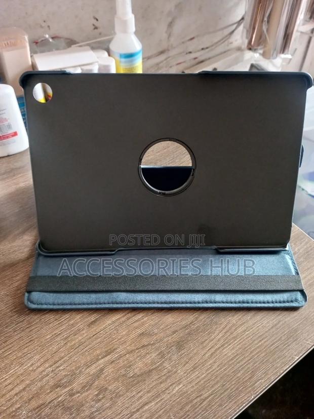 Samsung Tab A9+ Standing Case · Photo 4