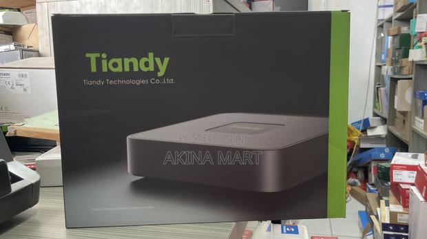 Tiandy 8channel Poe NVR 8ch Tiandy Poe NVR Tc-R3104 · Photo 1