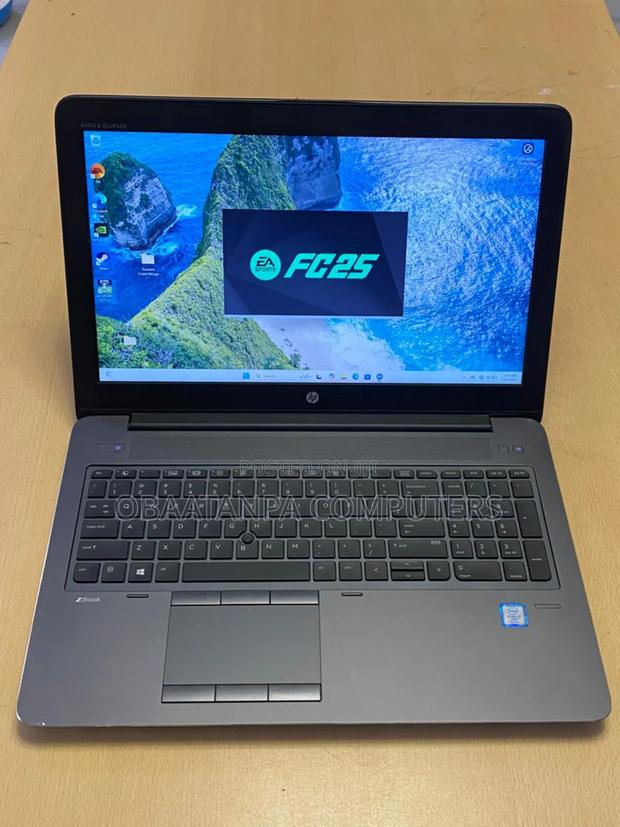 Laptop HP ZBook 15 G4 16GB Intel Core I7 SSD 256GB · Photo 1