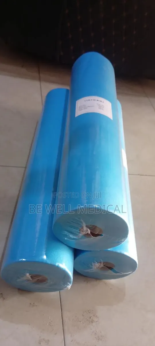 Medical Couch Roll · Photo 1