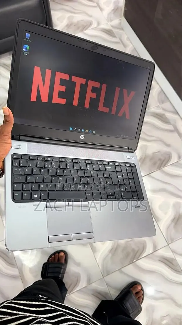 Laptop HP 16GB Intel Core i5 SSD 160GB · Photo 1