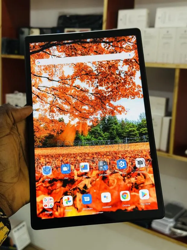 Lenovo Tab K10 32 GB Black · Photo 1