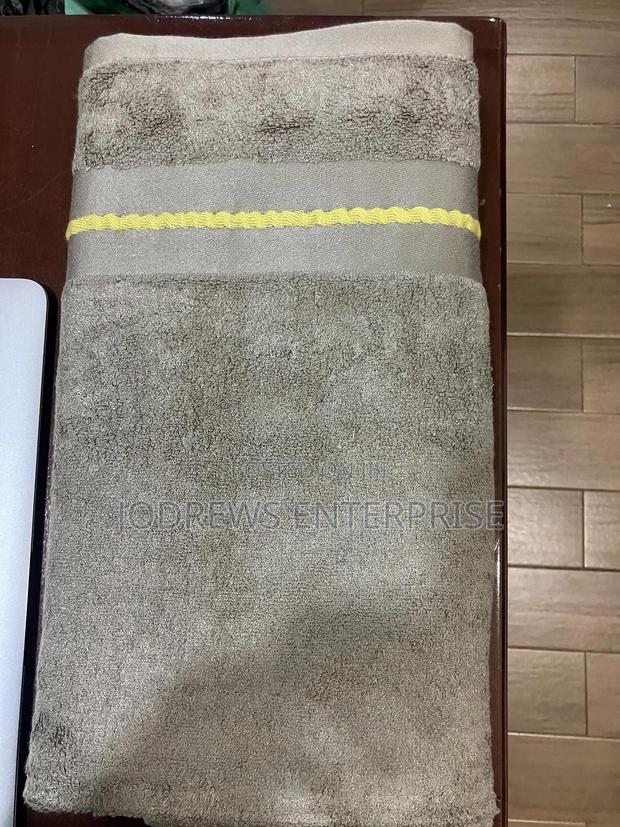 High Quality Water Absorbing Bamboo Towels · Photo 6