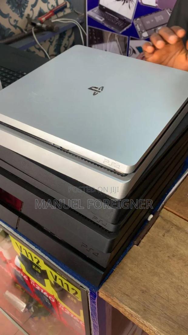 Ps4 1tb Jailbreak With 10 Games of Your Choice · Photo 2