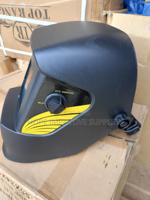 Quality Welding Helmet (Auto Darkening) · Photo 6