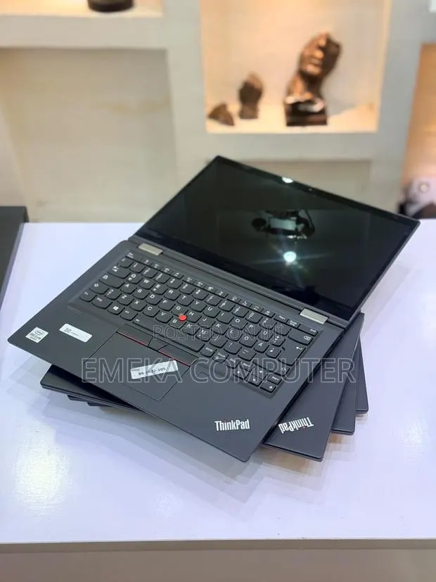 Laptop Lenovo ThinkPad x13 Yoga 16GB Intel Core i5 SSD 256GB · Photo 1