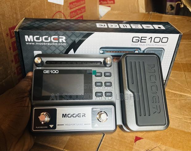 Mooer Ge100 Guitar Multi-Effects Processor · Photo 3