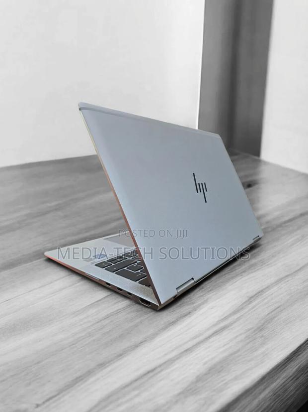 Laptop HP EliteBook x360 1030 G4 8GB Intel Core i7 SSD 256GB · Photo 2