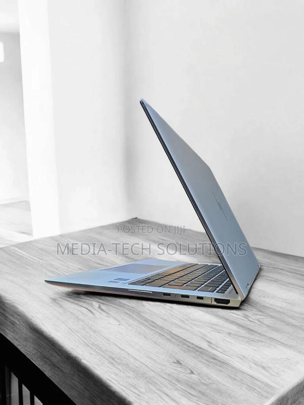 Laptop HP EliteBook x360 1030 G4 8GB Intel Core i7 SSD 256GB · Photo 3