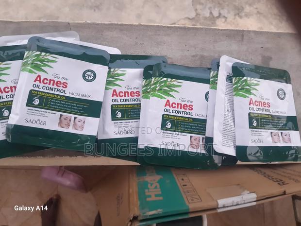 Tea Tree Acnes Treatment Oil Control · Photo 1