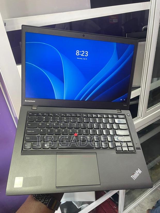 Laptop Lenovo ThinkPad T440s 12GB Intel Core I7 SSD 256GB · Photo 1