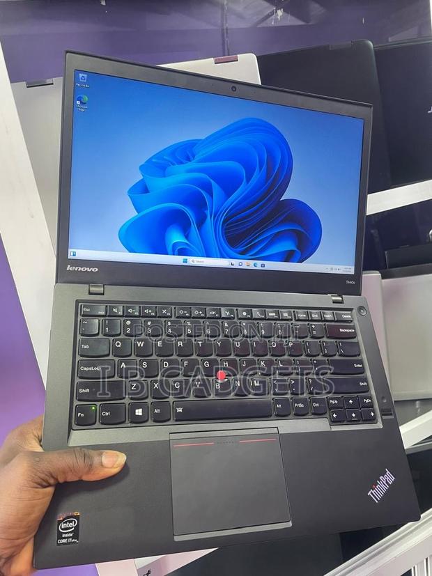 Laptop Lenovo ThinkPad T440s 12GB Intel Core I7 SSD 256GB · Photo 8