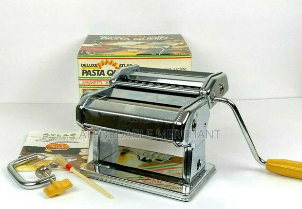 Pasta Maker Roller Machine (Chips Maker ) · Photo 1