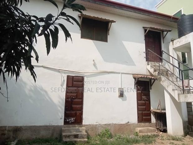 5bdrm House in Pokuase for sale · Photo 7