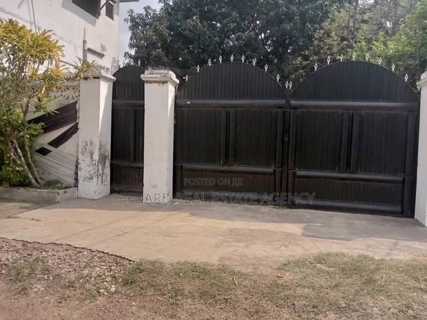 5bdrm House in Pokuase for sale · Photo 4