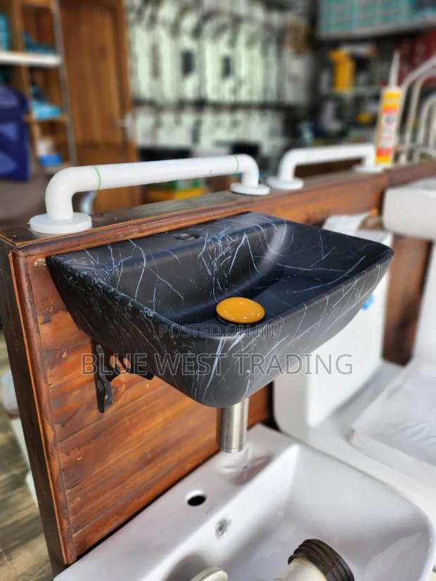 Marble Wall Hung Basin _ Black Wall Hung Basin · Photo 2