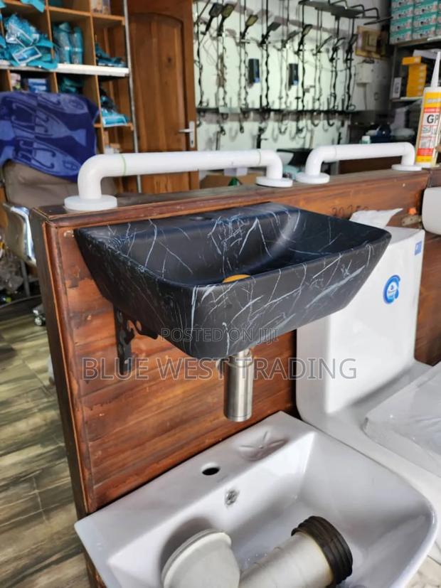 Marble Wall Hung Basin _ Black Wall Hung Basin · Photo 5