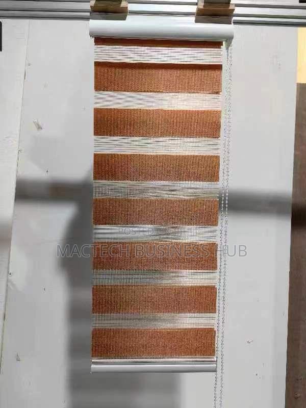 Blinds ( 3 Feet ) · Photo 1