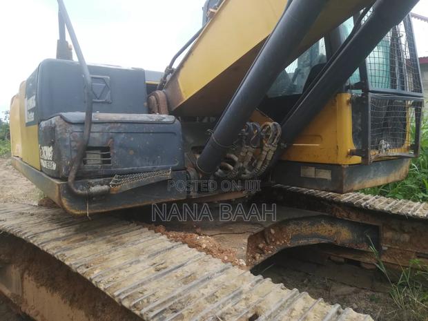Hyundai N Sany 215 Forsale · Photo 2