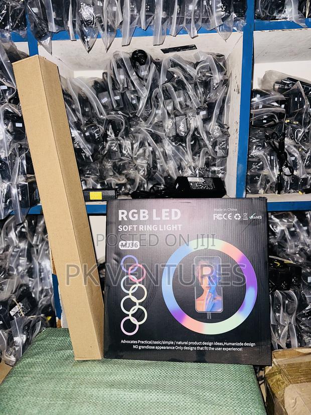 14 Inch Ring Light (Rgb) · Photo 1