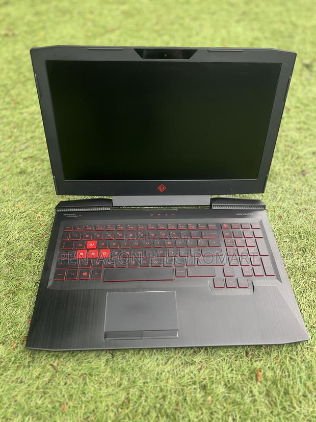 Laptop HP Omen 15 16GB Intel Core I7 SSD 1.5T · Photo 2