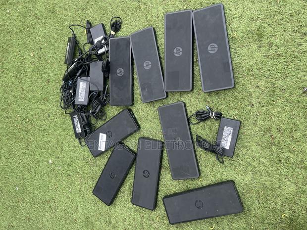 Hp Universal Charger · Photo 4