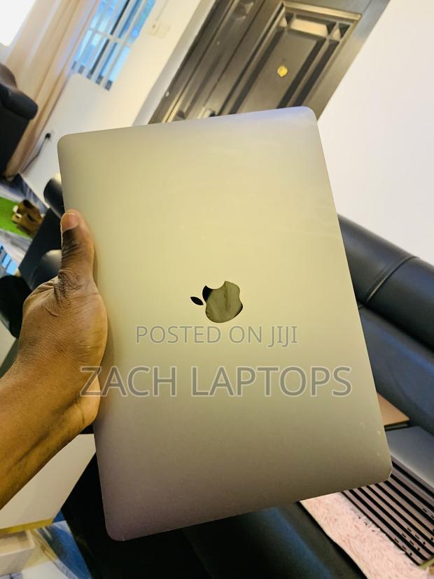 Laptop Apple MacBook Air 2020 8GB Intel Core I5 SSD 256GB · Photo 4