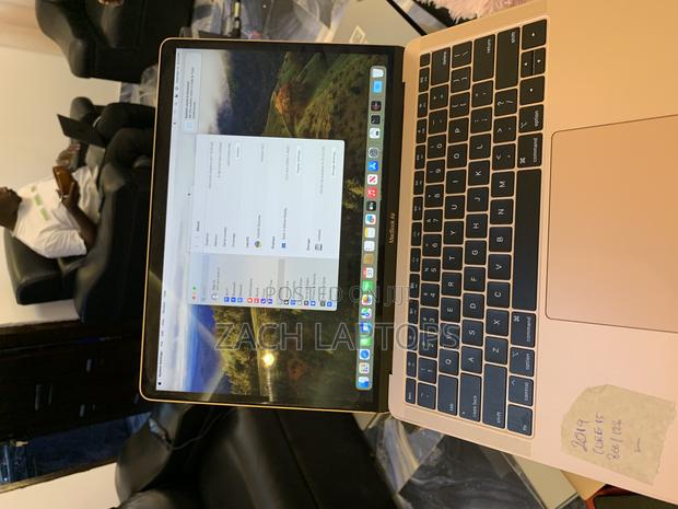 Laptop Apple MacBook Pro 2019 8GB Intel Core I5 SSD 256GB · Photo 2