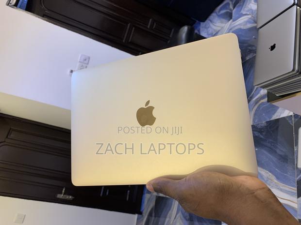 Laptop Apple MacBook Air 2018 16GB Intel Core I5 SSD 512GB · Photo 2