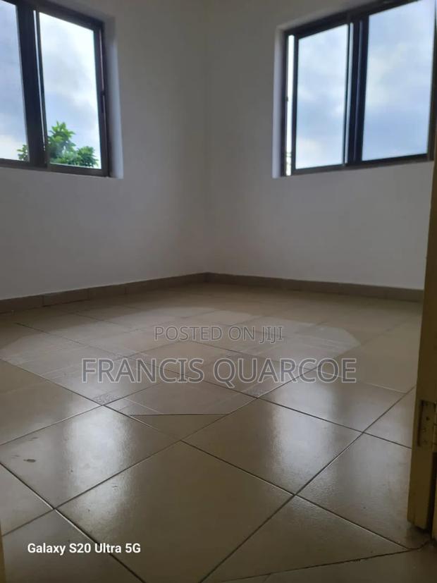 2bdrm Apartment in Francis Quarcoe, Dome for rent · Photo 5