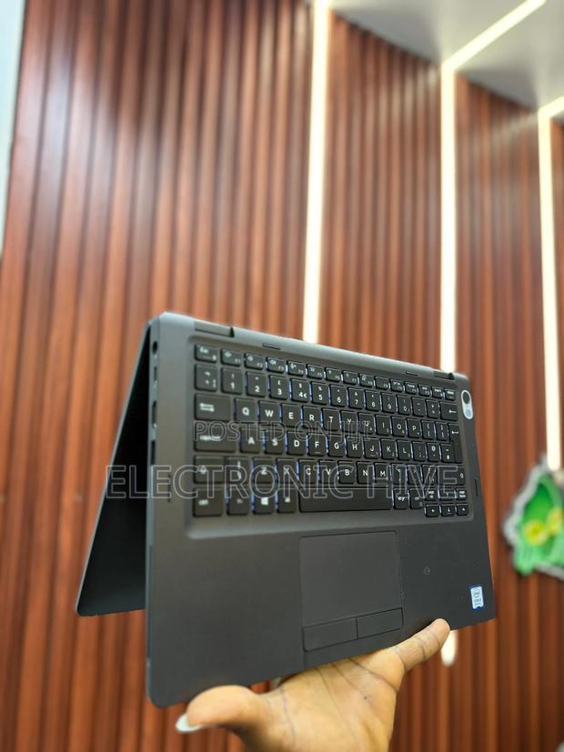 Laptop Dell Latitude 5300 8GB Intel Core I5 SSD 256GB · Photo 2