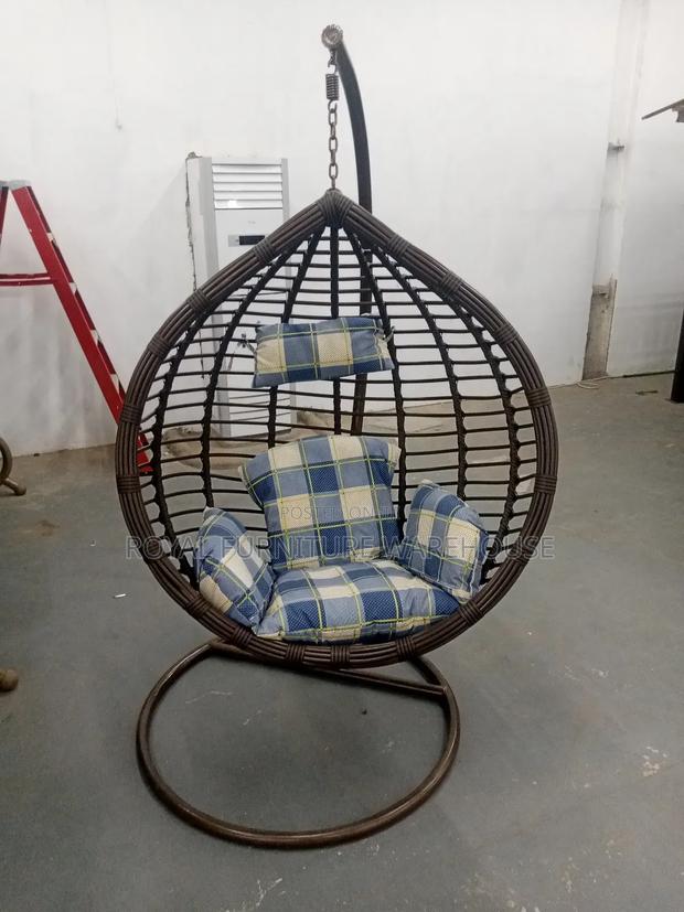Hanging Swing Basket · Photo 1