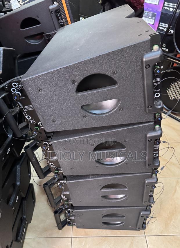 10-Inches/ Line Arrays Speaker · Photo 2