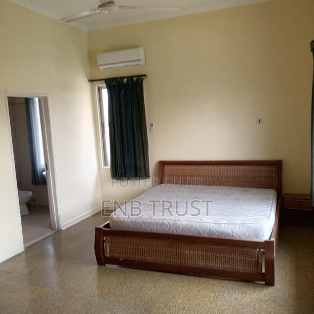 24 Bedrooms Hotel for Sale at Osu · Photo 8