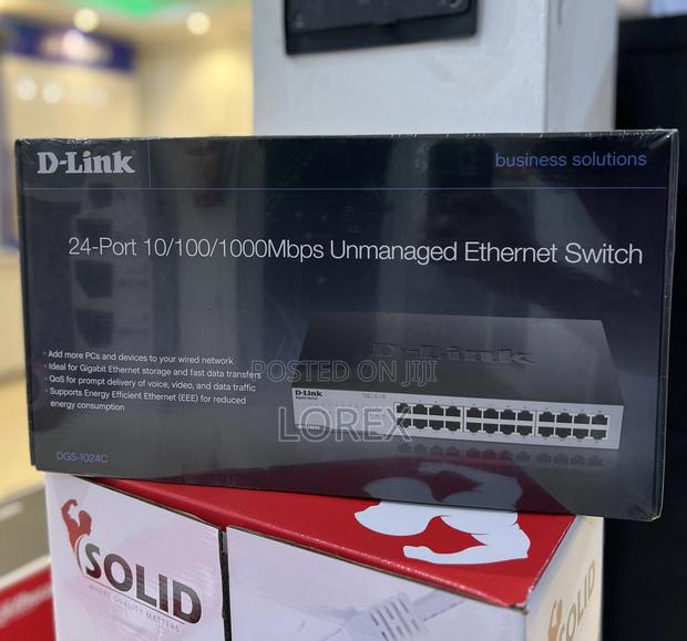 D-Link 24-Port Gigabit Unmanaged Switch DGS-1024c · Photo 1