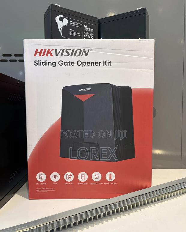 Hikvision Wifi Gate Motor 600kg 2batteries and 4 Meters Rack · Photo 2