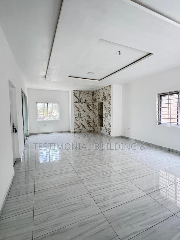 4bdrm House in Testimonial Building, Lake Side Estate for rent · Photo 4