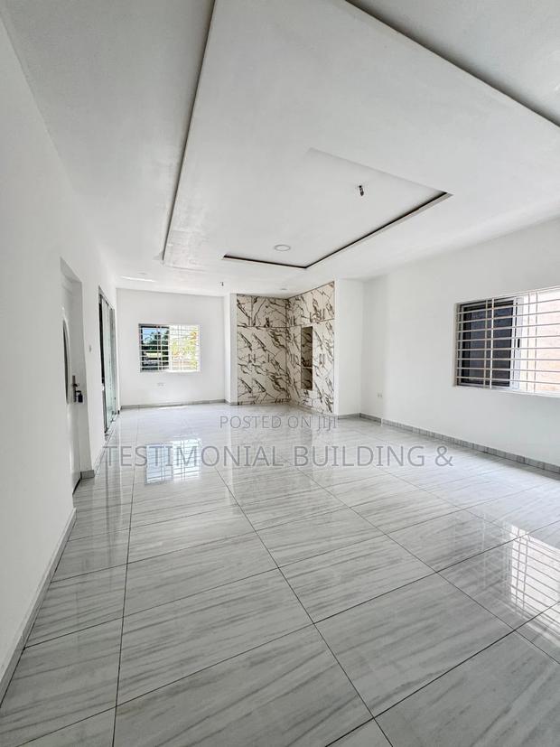 4bdrm House in Testimonial Building, Lake Side Estate for rent · Photo 8