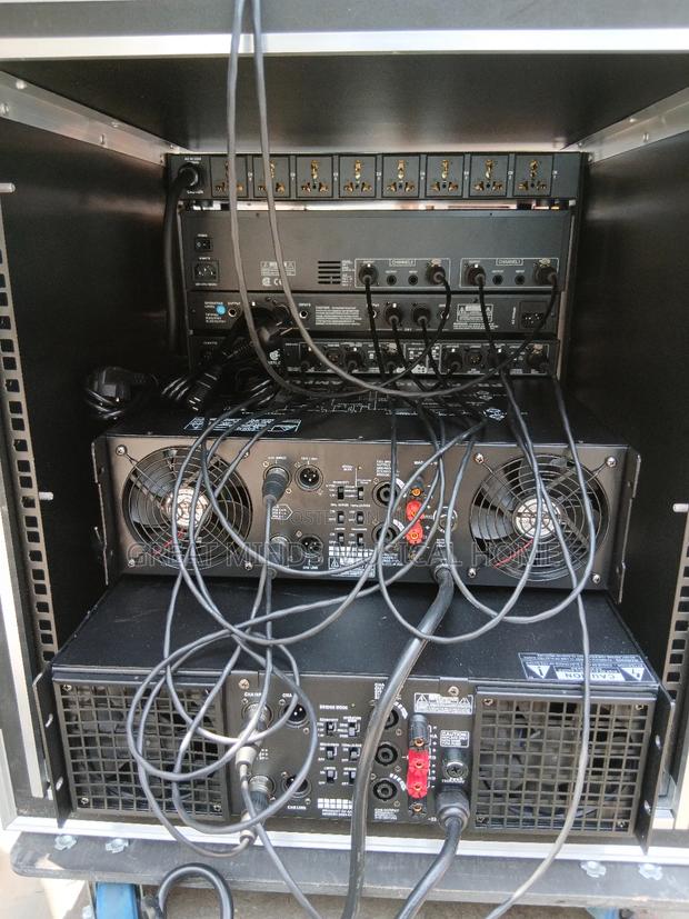 Full Set of Amp Rack · Photo 3