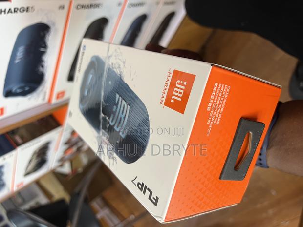 Brand New Flip 7 Speaker · Photo 2