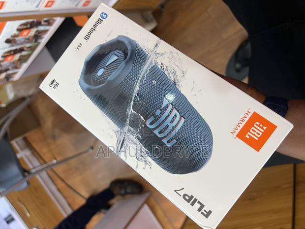 Brand New Flip 7 Speaker · Photo 1