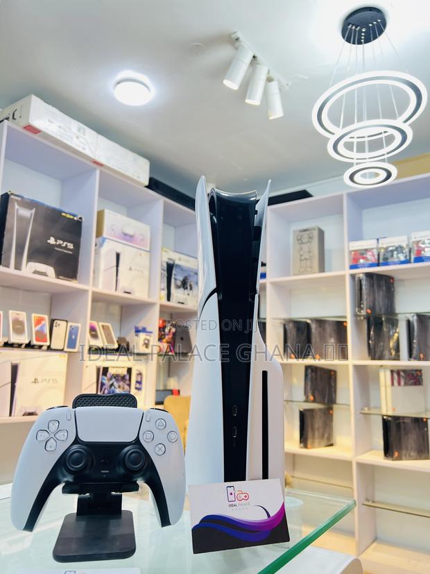 10 Online/ Offline Games on Slim Ps5 1tb · Photo 5