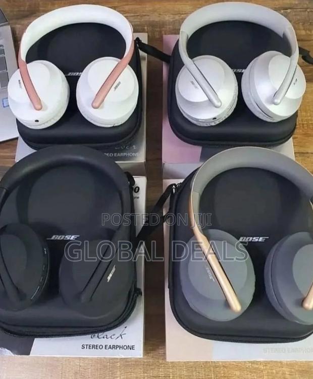 Bose 700 Wireless Headset · Photo 1