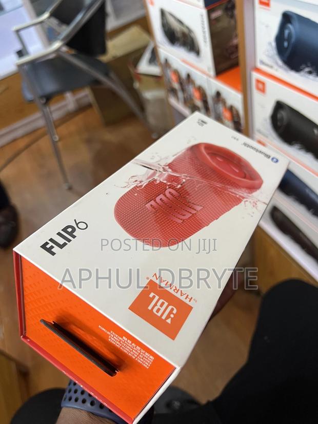 Brand New JBL Flip 6 · Photo 2